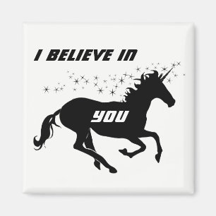 Imán Inspirador blanco y negro de unicornio mágico