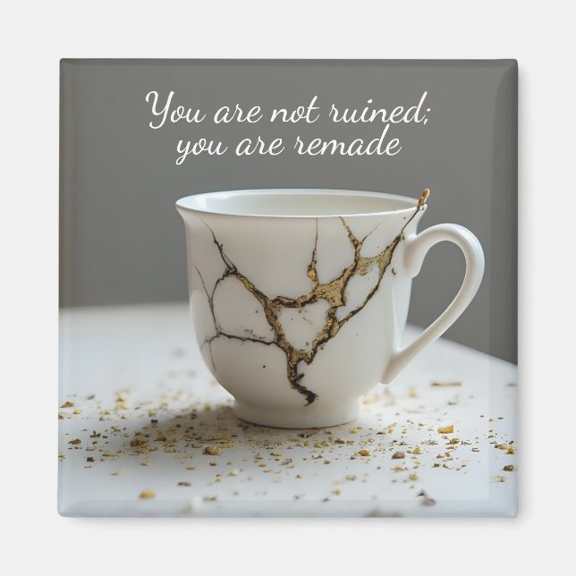 Imán inspirador de taza de té rota agrietada (Frente)