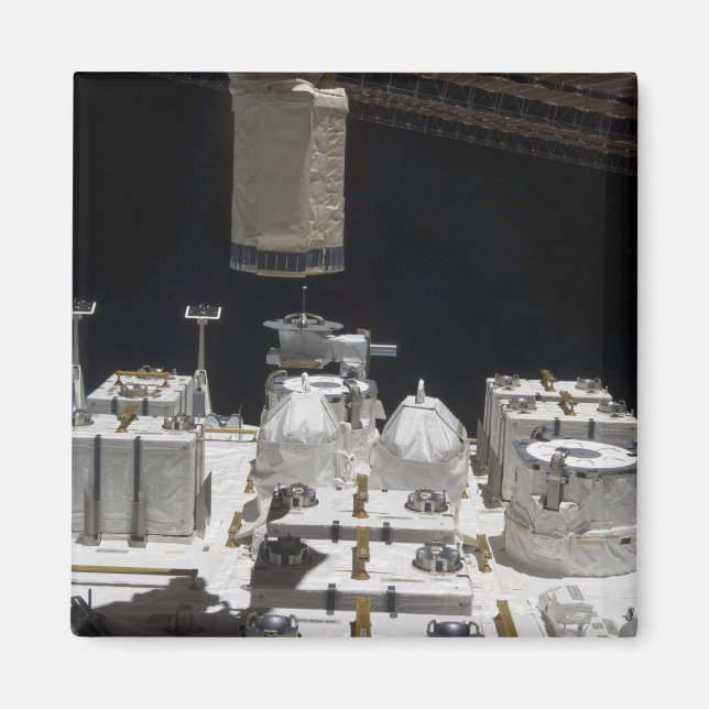 Imán Instalaciones expuestas del módulo de experimentos (Frente)