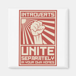Imán Introverts unen por separado en sus propios