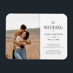 Imán Invitación a la boda moderna y sabia con foto<br><div class="desc">Invite a sus amigos y familiares a su boda con este imán de boda blanco y negro moderno. Edite fácilmente con tus fotos de compromiso favoritas y detalles de eventos.</div>