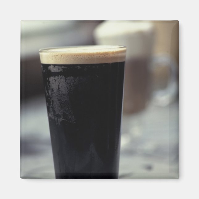 Imán Irlanda. Pinta de cerveza negra. (Frente)
