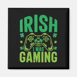 Imán Irlandés Estaba Jugando Divertido El Videojuego De