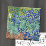 Imán Irlandeses | Vincent Van Gogh Magnet<br><div class="desc">Irises (1889) del artista holandés post-impresionista Vincent Van Gogh. El paisaje original es un óleo sobre lienzo que muestra un jardín de flores de iris florecientes. Utilice las herramientas de diseño para agregar texto personalizado o personalizar la imagen.</div>