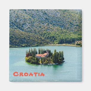 Imán Isla del monasterio de Visovac en el PN de Krka -