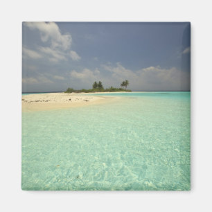 Imán Isla Mathidhoo, deshabitada, norte de Huvadhoo
