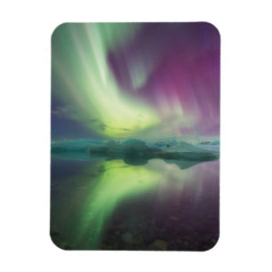 Imán Islandia, Jokulsarlon. Luces de Aurora se reflejan