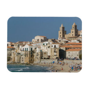 Imán Italia, Sicilia, Cefalu, Vista de la ciudad con el