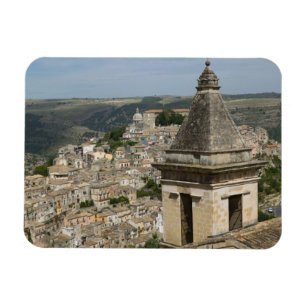 Imán ITALIA, Sicilia, RAGUSA IBLA: Vista del pueblo y S