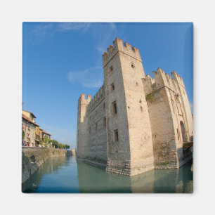 Imán Italia, Sirmione, el lago de Garda, el Scaliger