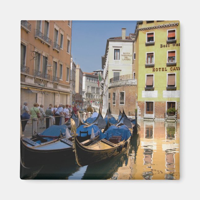 Imán Italia, Venecia, góndolas amarradas a lo largo del (Frente)