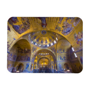 Imán Italia, Venecia. Interior de la Catedral de San Ma