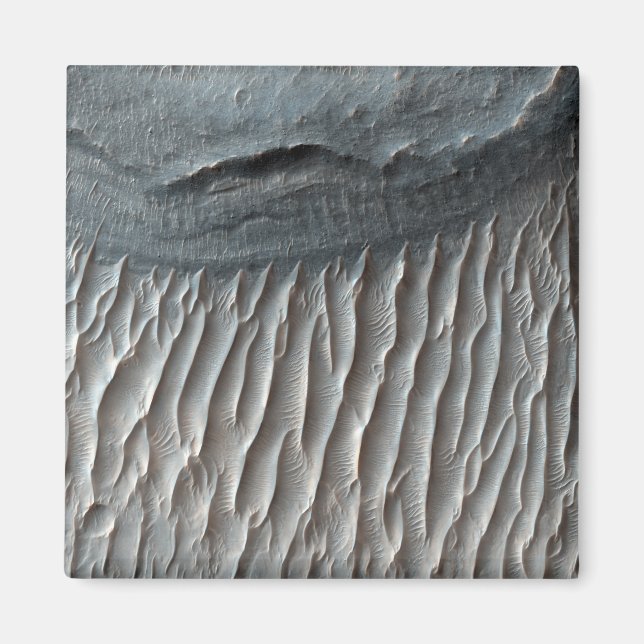 Imán Ius Chasma, un gran cañón en Marte (Frente)