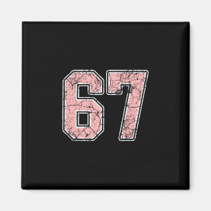 Imán Jersey número 67 rosa y blanco uniforme de jugador