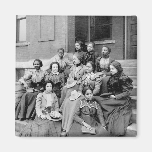 Imán Jóvenes damas en Fisk, años 1890 (Frente)