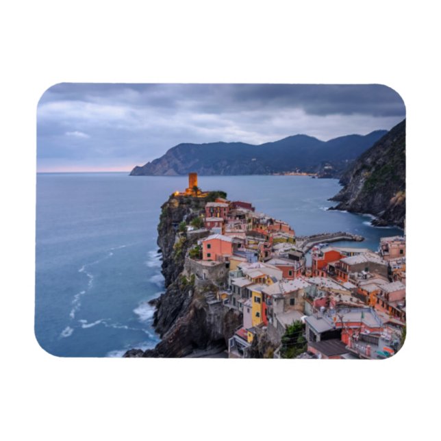 Imán Justo después del atardecer | Vernazza, Cinque Ter (Horizontal)