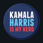 Imán Kamala Harris es mi héroe<br><div class="desc">Kamala Harris es mi imán Héroe. Para todas las mujeres negras e indias que ven como inspiración al modelo a seguir,  el demócrata Kamala Harris,  en la Casa Blanca,  como vicepresidente.</div>