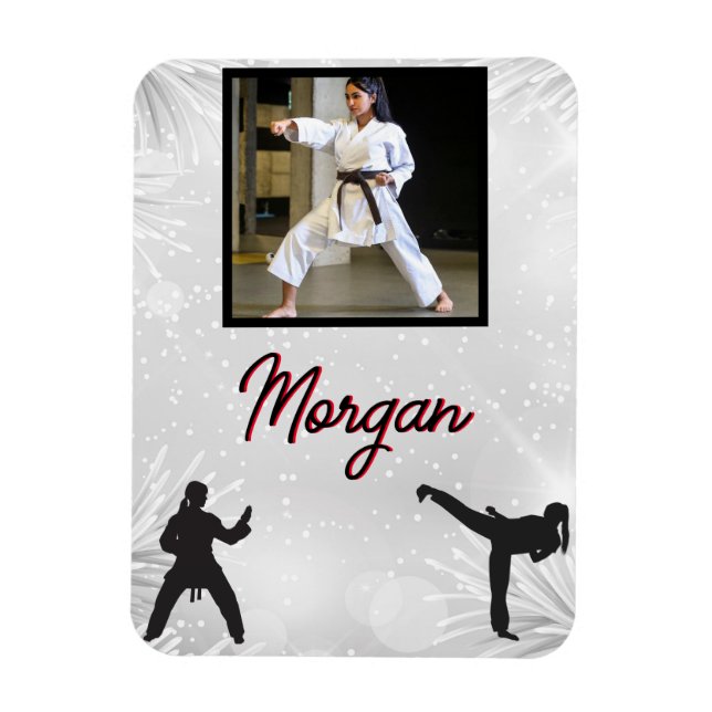 Imán Karate Winter Wonder Foto y nombre personalizados (Vertical)