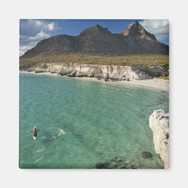 Imán Kayaker sobre el Golfo de California en Isla (Frente)