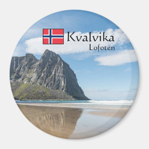 Imán Kvalvika Lofoten Noruega