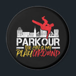 Imán La ciudad es mi parque de juegos y la libertad<br><div class="desc">La ciudad es mi zona de juegos. Diseño divertido y humorístico para los amantes del parkour y de la libertad. Mercancías de diseño antiguas y angustiadas de Guay para gente de fuera. Perfecto para los amantes de las actividades al aire libre y de los deportes extremos. Regalo de grandes Navidades...</div>