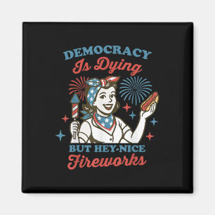 Imán La democracia se está muriendo pero hey bonitos fu