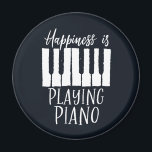 Imán La felicidad pianista inspiradora juega al piano<br><div class="desc">Diseño vintage y retro para músico, piano, miembro de la orquesta y amante de la música. Guay y divertida mercadería de diseño angustiada para pianista. Perfecto para el maestro de piano, cantante y compositor. Regalo de grandes Navidades y regalo de cumpleaños para nieto, madre, nieta, padre, hijo, hija, hermano, hermana,...</div>