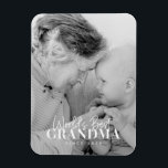 Imán La mejor abuela del mundo desde la fotografía de M<br><div class="desc">Este diseño simple y moderno se compone de tipografía de la cadena y cursiva y añade una foto personalizado</div>