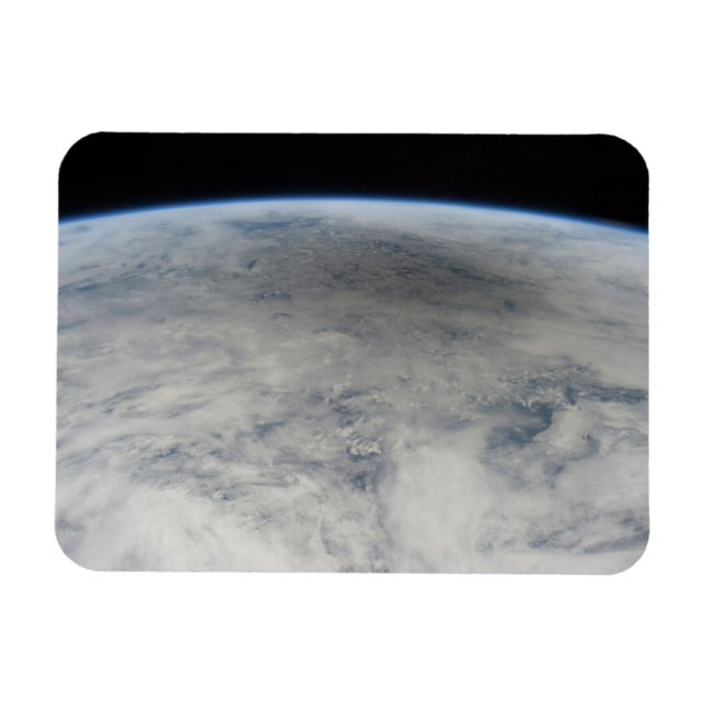 Imán La Sombra De La Luna Está En El Pacífico Norte. (Horizontal)