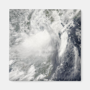 Imán La tormenta tropical Conson se acerca a Vietnam