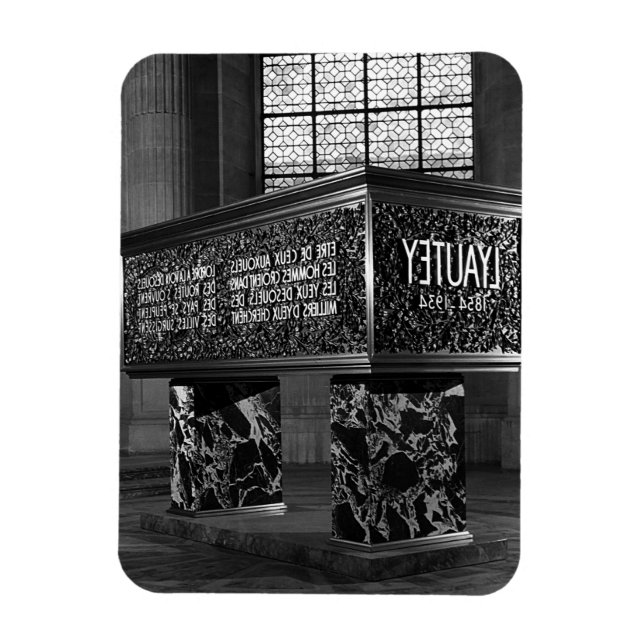 Imán La tumba Lyautey de 1970 del Mariscal de París en  (Vertical)