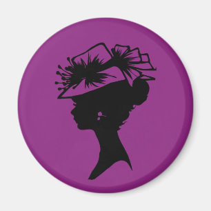 Imán Lady en un Bonnet 35 Plum Purple AH2010