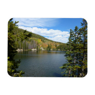 Imán Lago Bear en el Parque Nacional de las Montañas Ro