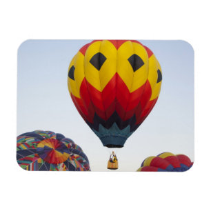 Imán Lanzando globos aerostáticos