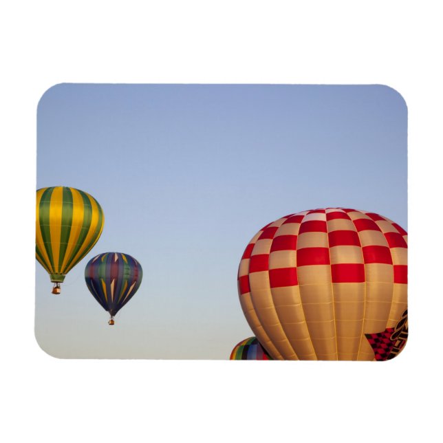 Imán Lanzando globos aerostáticos (Horizontal)