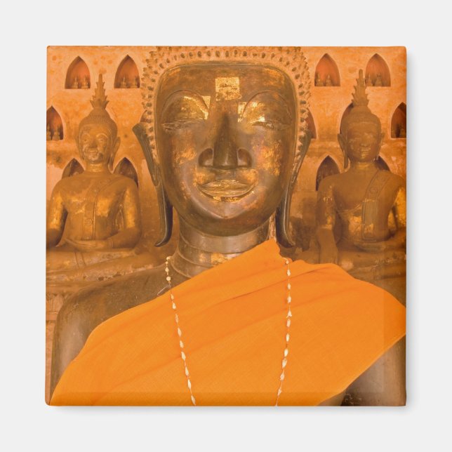 Imán Laos, Vientiane, una de 6840 imágenes de Buda en (Frente)