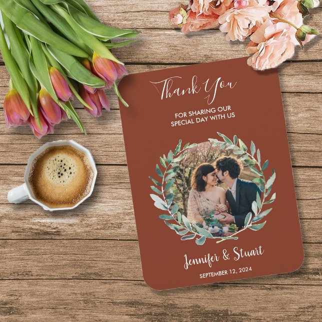 Imán Las acuarelas rusas dejan boda fotográfico (Rustic watercolor leaves Thank You photo wedding Magnet. You can add your own text to personalize.)