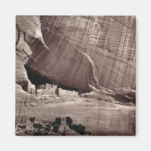 Imán Las ruinas antiguas del barranco de Chelle, 1873