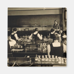 Imán Lección de ciencia en la Escuela de Gramática para