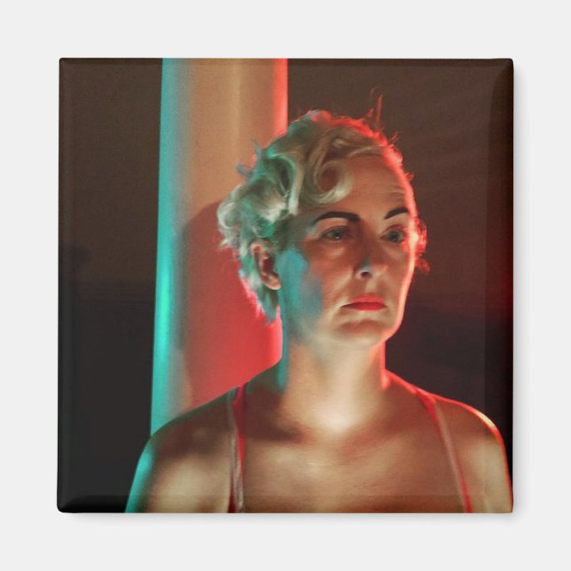 Imán Lenore Bride of Manos Magnet (Frente)