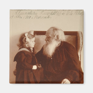 Imán León Tolstoy con su nieta, Tatiana