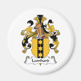 Imán Leonhard Family Crest