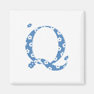 Imán Letra del patrón de flor Q (azul)