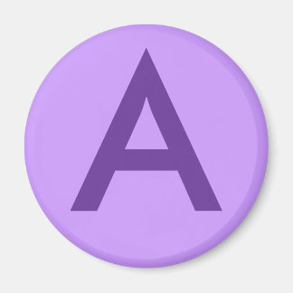 Imán Letra morada o texto sobre camisetas y productos T