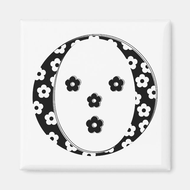 Imán Letra O del patrón de flor (Frente)