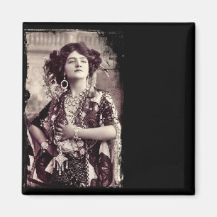 Imán Lily Elsie como la viuda de las cerezas