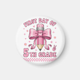 Imán Linda niña de quinto grado Diseño de lápiz rosa y 