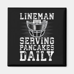 Imán Lineman Sirve Pancakes Daily Football Lineman