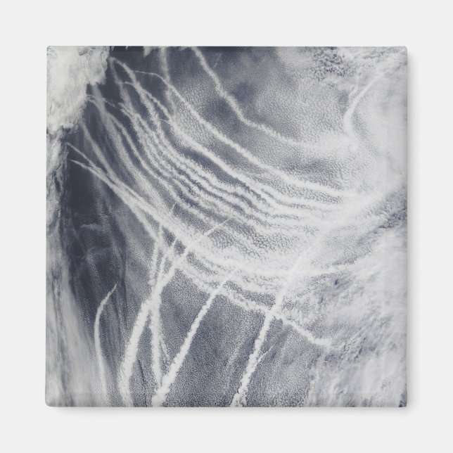 Imán Los barcos rastrean el Océano Pacífico septentrion (Frente)