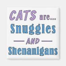 Los gatos son Snuggles y Shenanigans